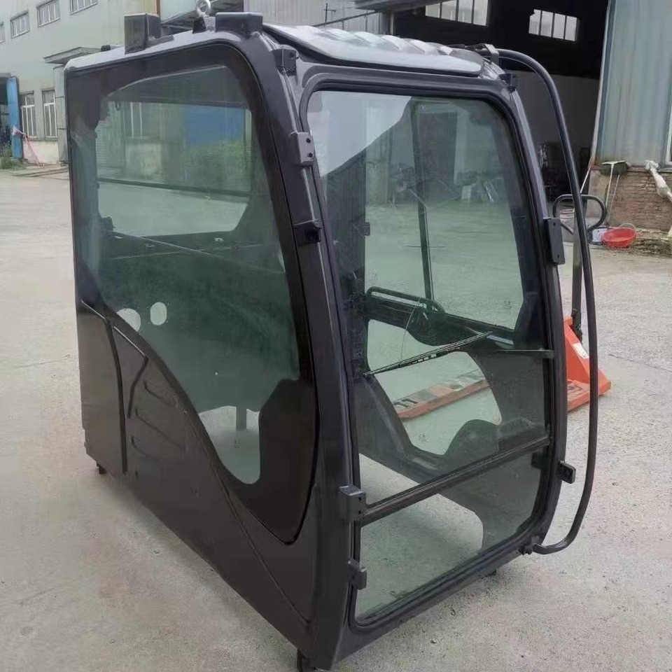 HITACHI ZX200-3 ZX210-3 ZX240-3 - Cabine pour Pelle: photos 3 HITACHI ZX200-3 ZX210-3 ZX240-3 - Cabine pour Pelle: photos 3