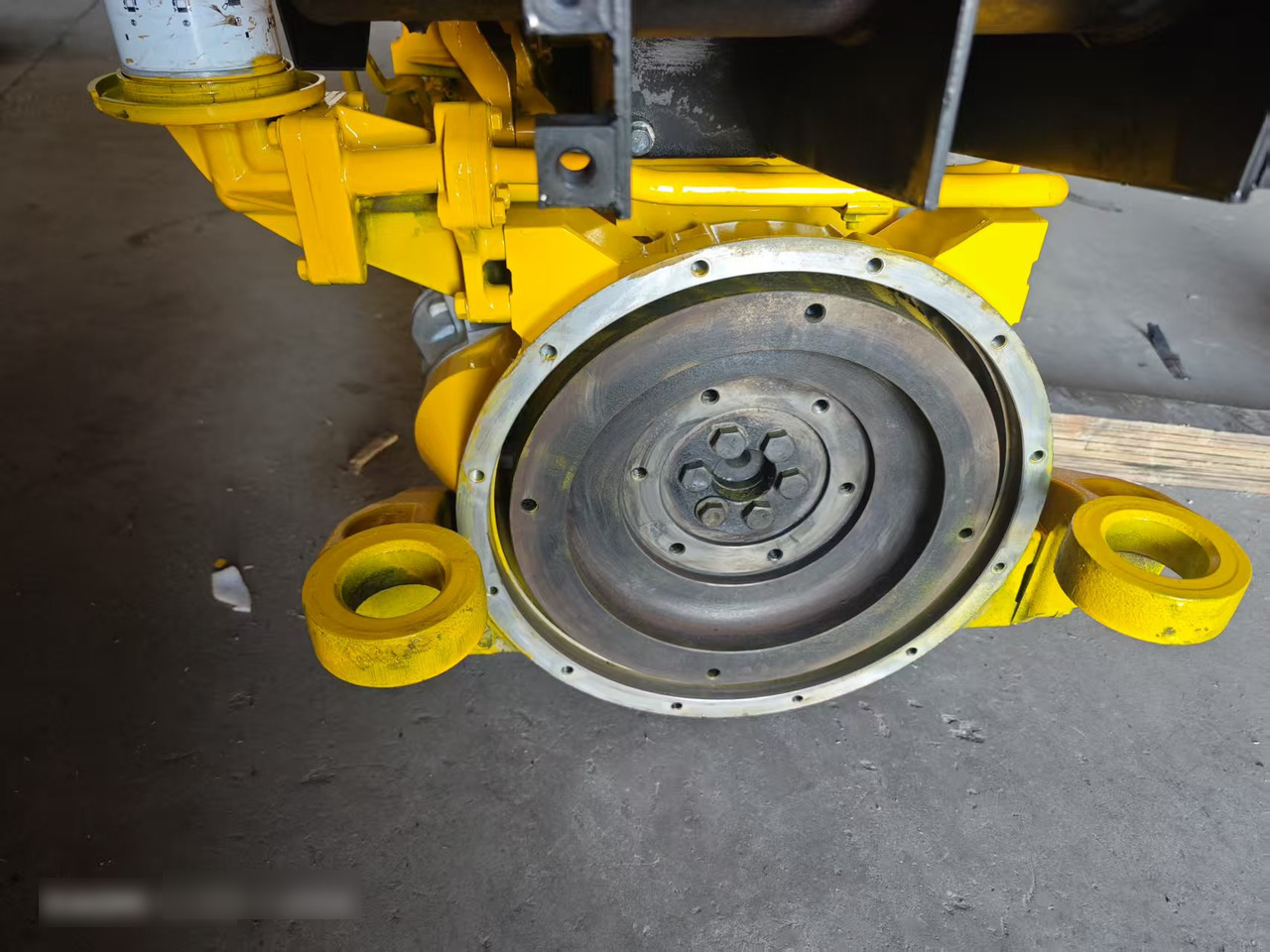 KOMATSU 4D95LE - Moteur pour Pelle: photos 3 KOMATSU 4D95LE - Moteur pour Pelle: photos 3