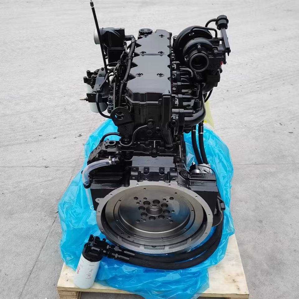 KOMATSU 6D107 - Moteur pour Pelle: photos 5 KOMATSU 6D107 - Moteur pour Pelle: photos 5