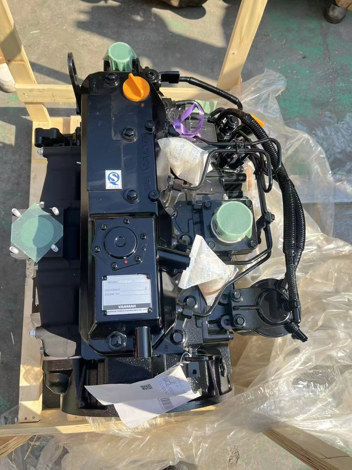 YANMAR 4TNV94L - Moteur pour Pelle: photos 4 YANMAR 4TNV94L - Moteur pour Pelle: photos 4