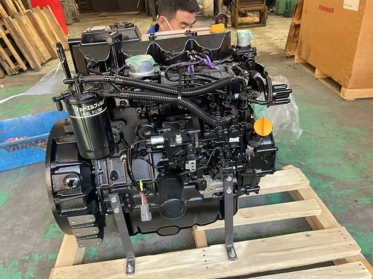 YANMAR 4TNV94L - Moteur pour Pelle: photos 1 YANMAR 4TNV94L - Moteur pour Pelle: photos 1