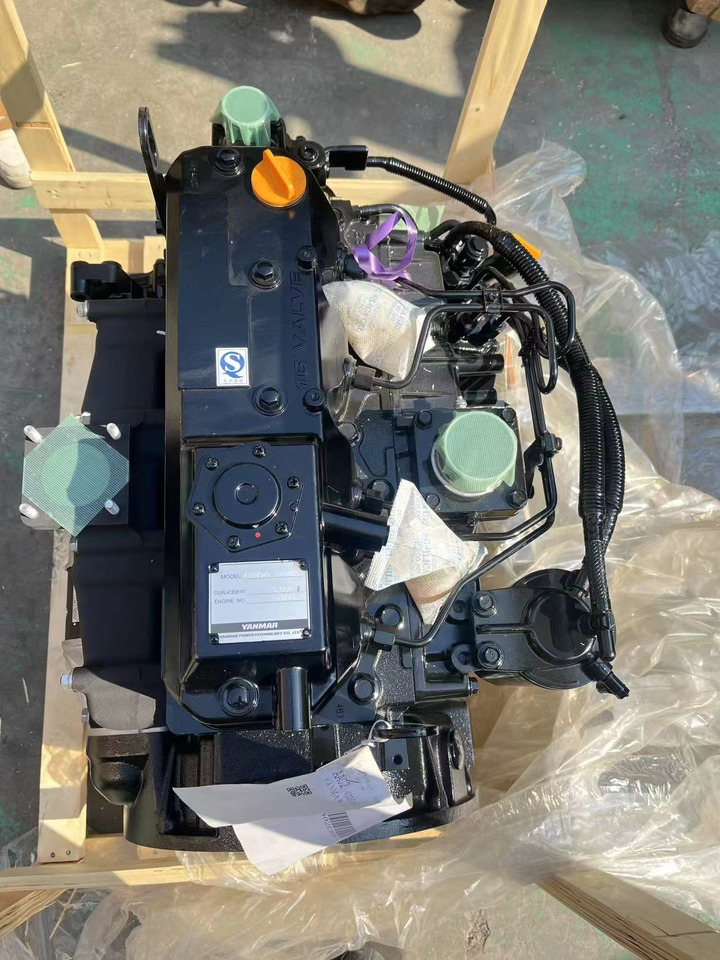 YANMAR 4TNV94L - Moteur pour Pelle: photos 3 YANMAR 4TNV94L - Moteur pour Pelle: photos 3