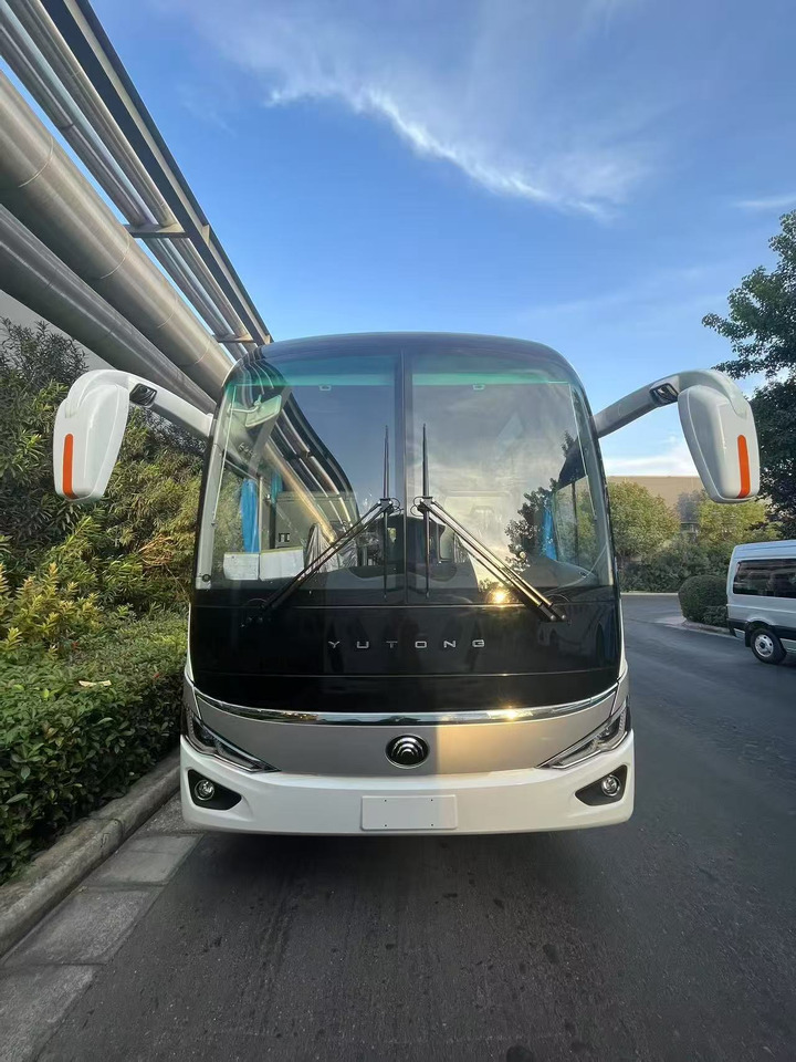 YUTONG 49+1+1 - Bus urbain: photos 2 YUTONG 49+1+1 - Bus urbain: photos 2
