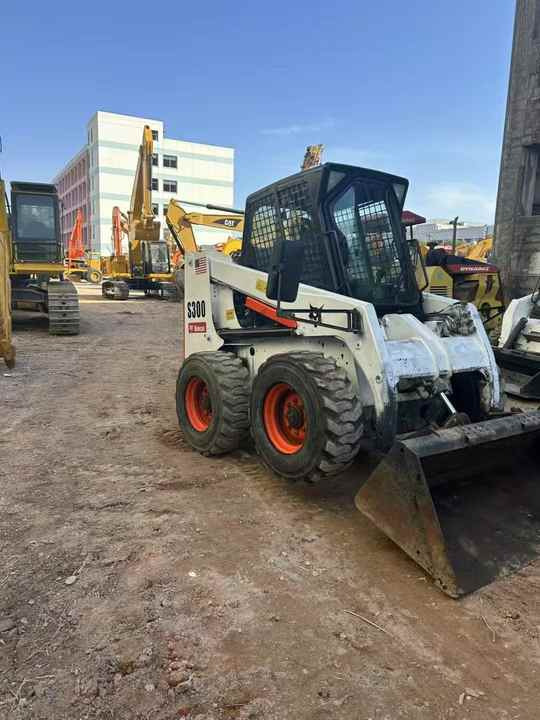 100%Ready Bobcat S300 Well Sold Most Famous Brand High Quality Bobcat S300 Skid Steer Loader for Sale - Chargeuse sur pneus: photos 3 100%Ready Bobcat S300 Well Sold Most Famous Brand High Quality Bobcat S300 Skid Steer Loader for Sale - Chargeuse sur pneus: photos 3
