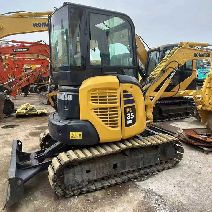 Best Quality Komatsu PC35mr Used Mini Excavator Earth-moving Machinery in Good Performance - Pelle sur chenille: photos 1 Best Quality Komatsu PC35mr Used Mini Excavator Earth-moving Machinery in Good Performance - Pelle sur chenille: photos 1