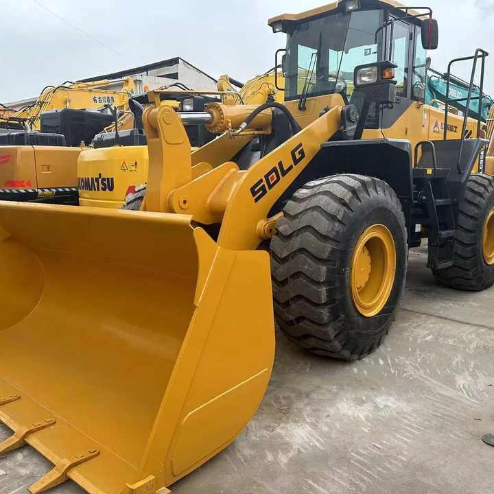 China Famous Brand SDLG Used SDLG 958L Wheel Loader Running Working Condition Low Price for Sale - Chargeuse sur pneus: photos 1 China Famous Brand SDLG Used SDLG 958L Wheel Loader Running Working Condition Low Price for Sale - Chargeuse sur pneus: photos 1