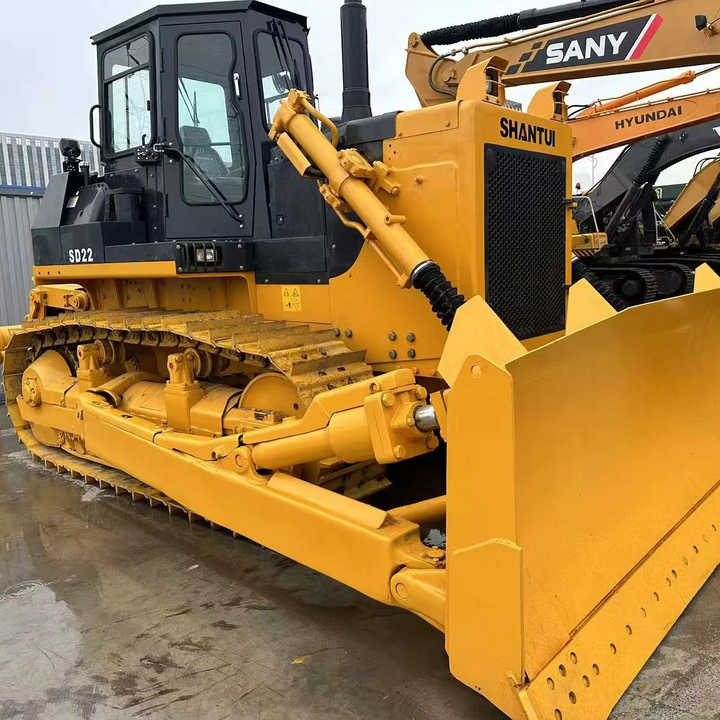 China Famous Brand Used Shantui SD22 Crawler Bulldozer - Bulldozer: photos 1 China Famous Brand Used Shantui SD22 Crawler Bulldozer - Bulldozer: photos 1