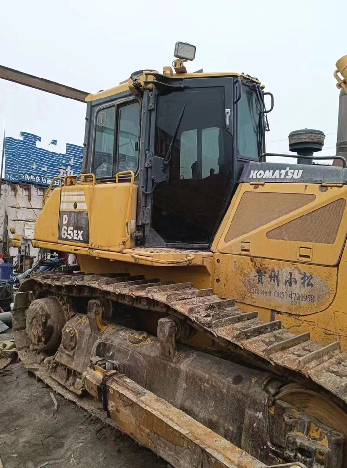 BULLDOZER Used Komatsu Bulldozer D65ex Strong Power Komatsu D65ex Track Dozer for Sale - Engins de chantier: photos 1 BULLDOZER Used Komatsu Bulldozer D65ex Strong Power Komatsu D65ex Track Dozer for Sale - Engins de chantier: photos 1