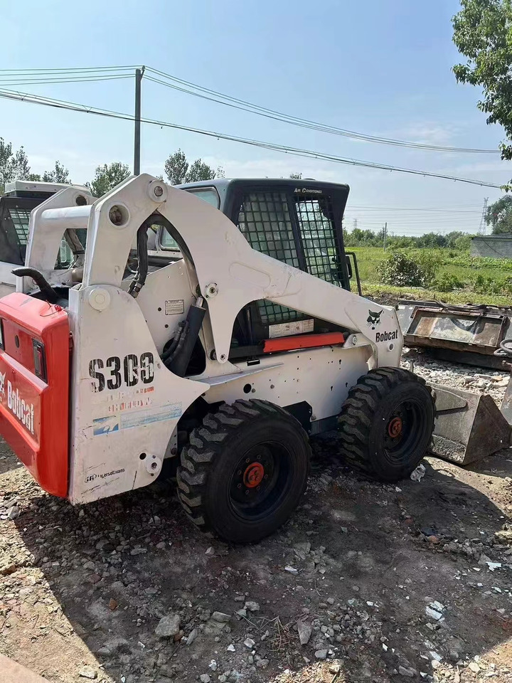 High Quality Mini Construction Machine Used Bobcat Skid Steer Loader S300 in Stock for Sale Bobcat Loader With Low Price - Mini chargeuse: photos 2 High Quality Mini Construction Machine Used Bobcat Skid Steer Loader S300 in Stock for Sale Bobcat Loader With Low Price - Mini chargeuse: photos 2