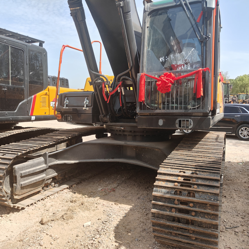 Second-hand Used Excavator VOLVO EC290 BIG - Pelle: photos 1 Second-hand Used Excavator VOLVO EC290 BIG - Pelle: photos 1