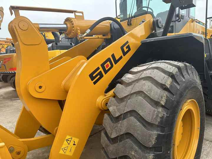 USED Loaders SDLG LG958L WHEEL LOADER in China Machines for Sale - Chargeuse sur pneus: photos 2 USED Loaders SDLG LG958L WHEEL LOADER in China Machines for Sale - Chargeuse sur pneus: photos 2