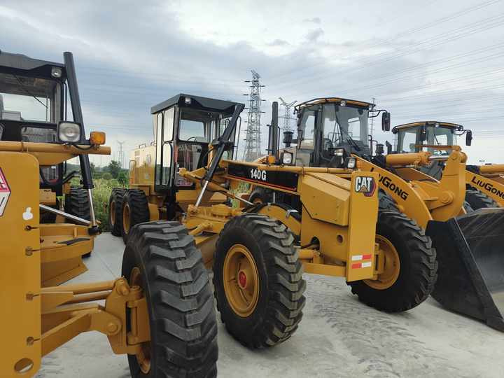 Used CAT 140G Grader for Sale CAT 140G 140H 140K Grader with Good Performance on Sale - Niveleuse: photos 2 Used CAT 140G Grader for Sale CAT 140G 140H 140K Grader with Good Performance on Sale - Niveleuse: photos 2