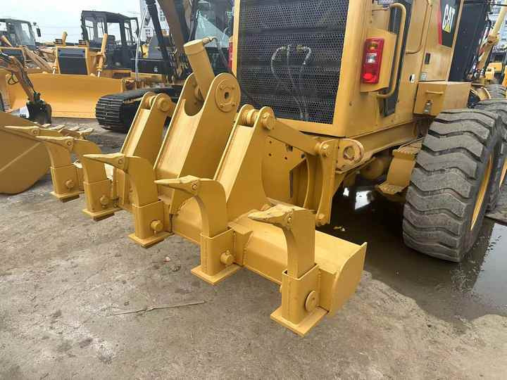 Used CAT 140K Land Road Motor Graer CAT140k Used Grader Cheap Price for Sale - Niveleuse: photos 2 Used CAT 140K Land Road Motor Graer CAT140k Used Grader Cheap Price for Sale - Niveleuse: photos 2
