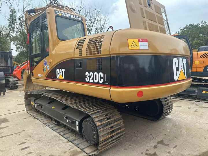 Used Excavator Caterpillar CAT320c Small and Medium-sized Original Excavator CAT320c for Sale - Pelle sur chenille: photos 2 Used Excavator Caterpillar CAT320c Small and Medium-sized Original Excavator CAT320c for Sale - Pelle sur chenille: photos 2