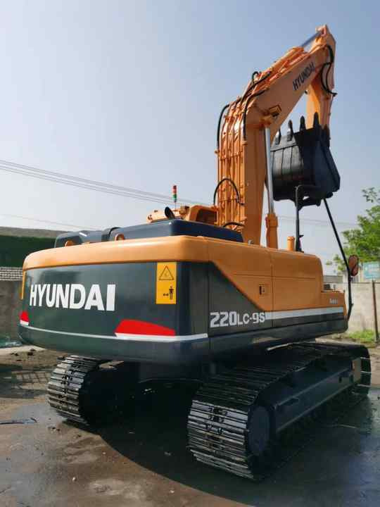Used HYUNDAI R220-9S New Model Excavator Second Hand Machine Popular Brand Korean hyundai Hydraulic Machinery - Pelle: photos 2 Used HYUNDAI R220-9S New Model Excavator Second Hand Machine Popular Brand Korean hyundai Hydraulic Machinery - Pelle: photos 2