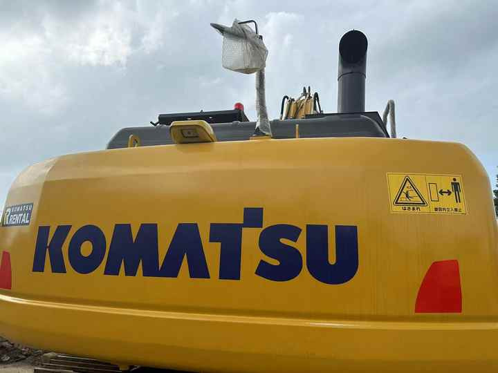 Used Komatsu PC210-8 for sale at an affordable price - Pelle: photos 2 Used Komatsu PC210-8 for sale at an affordable price - Pelle: photos 2