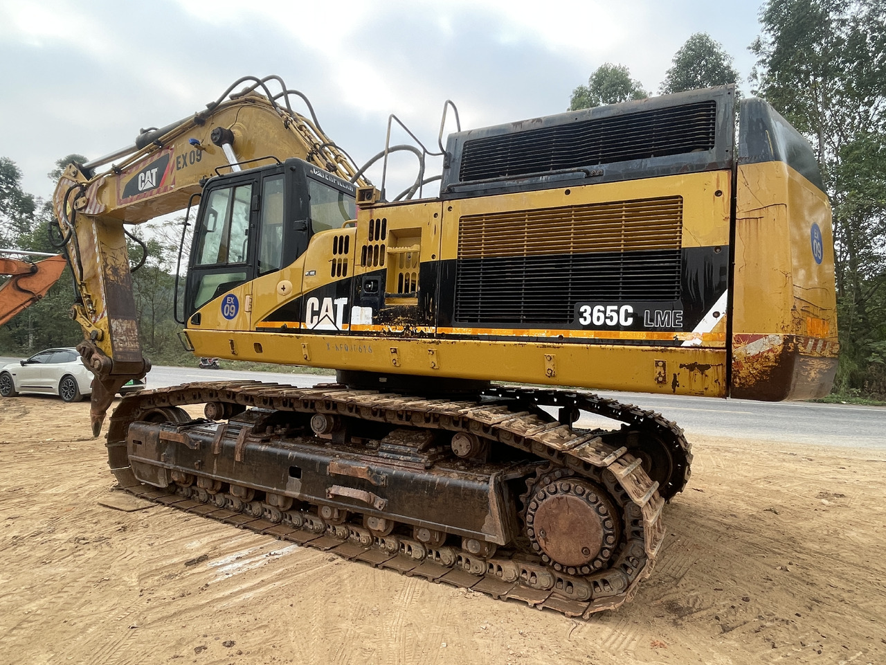 CATERPILLAR 365C - Pelle sur chenille: photos 4 CATERPILLAR 365C - Pelle sur chenille: photos 4