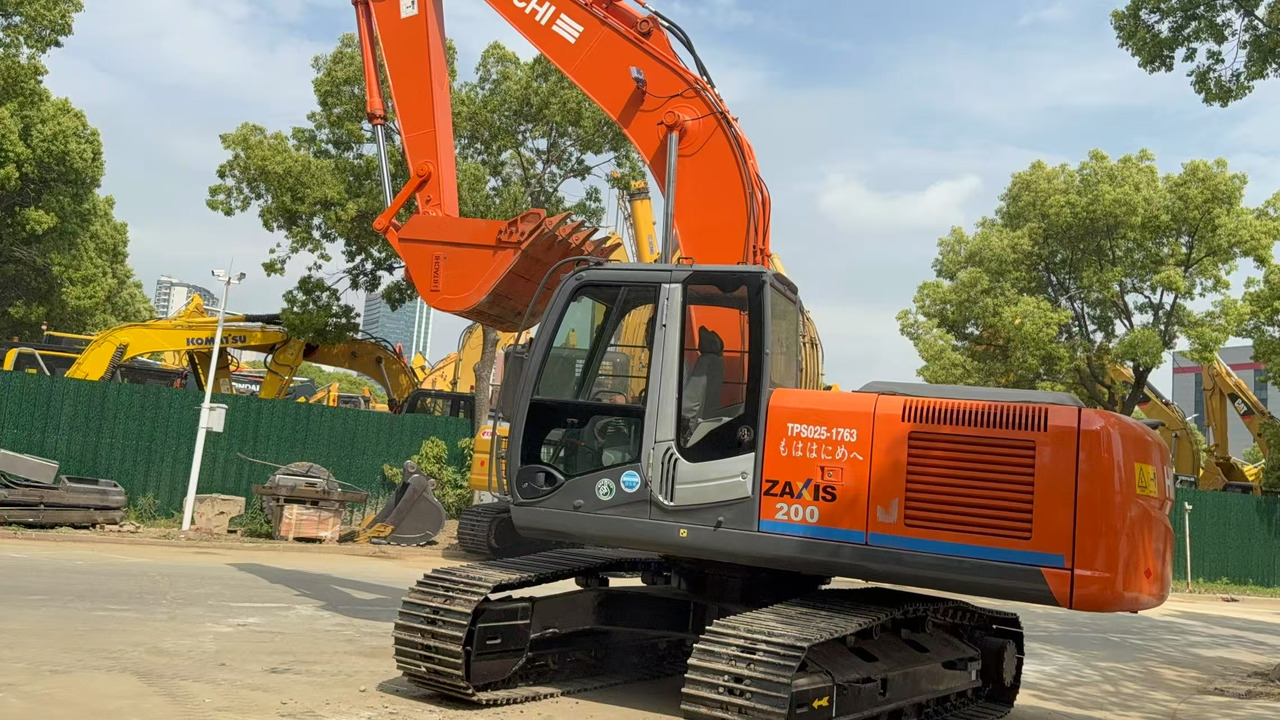 HITACHI ZX200 - Pelle sur chenille: photos 3 HITACHI ZX200 - Pelle sur chenille: photos 3