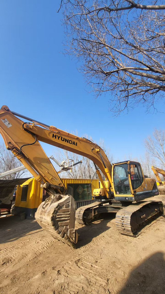 HYUNDAI R220LC-9S - Pelle sur chenille: photos 2 HYUNDAI R220LC-9S - Pelle sur chenille: photos 2