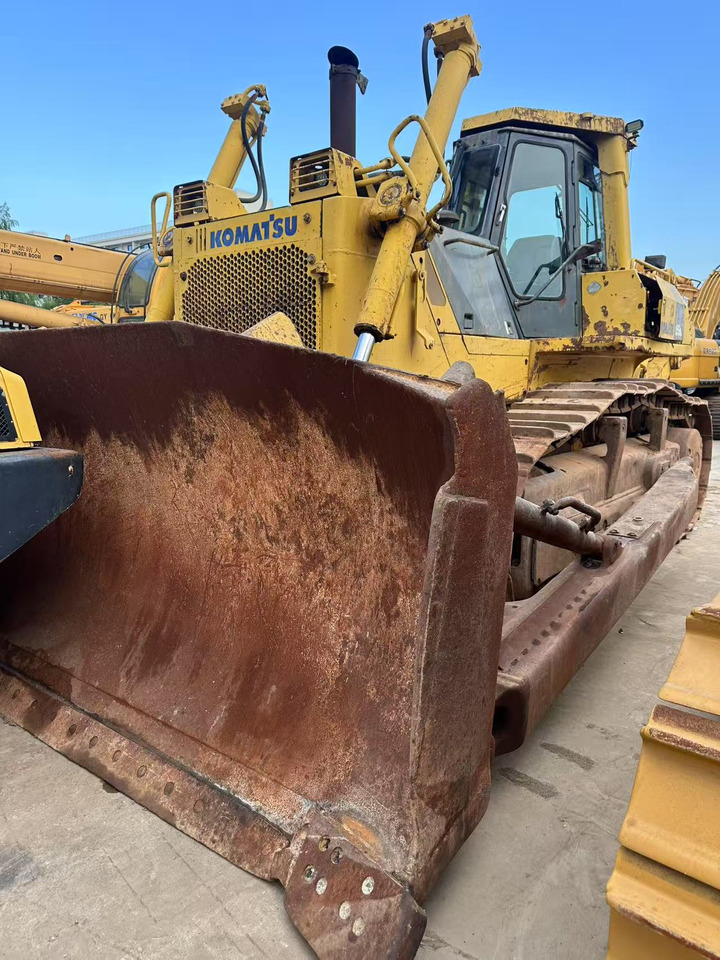 KOMATSU D155A-5 - Bulldozer: photos 2 KOMATSU D155A-5 - Bulldozer: photos 2