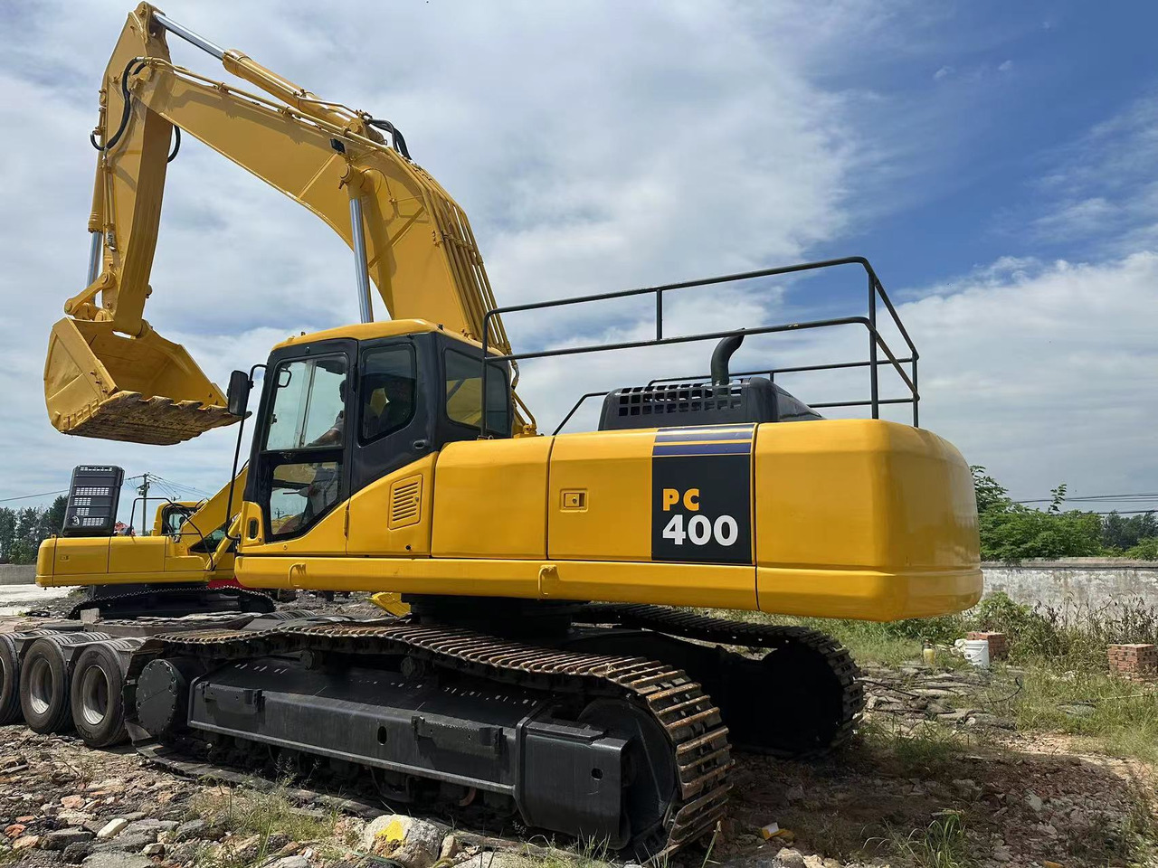 KOMATSU PC400-7 - Pelle sur chenille: photos 3 KOMATSU PC400-7 - Pelle sur chenille: photos 3