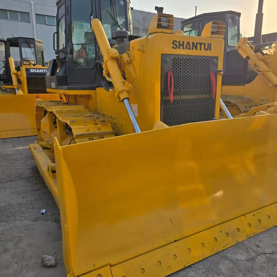 SHANTUI SD16 - Bulldozer: photos 3 SHANTUI SD16 - Bulldozer: photos 3