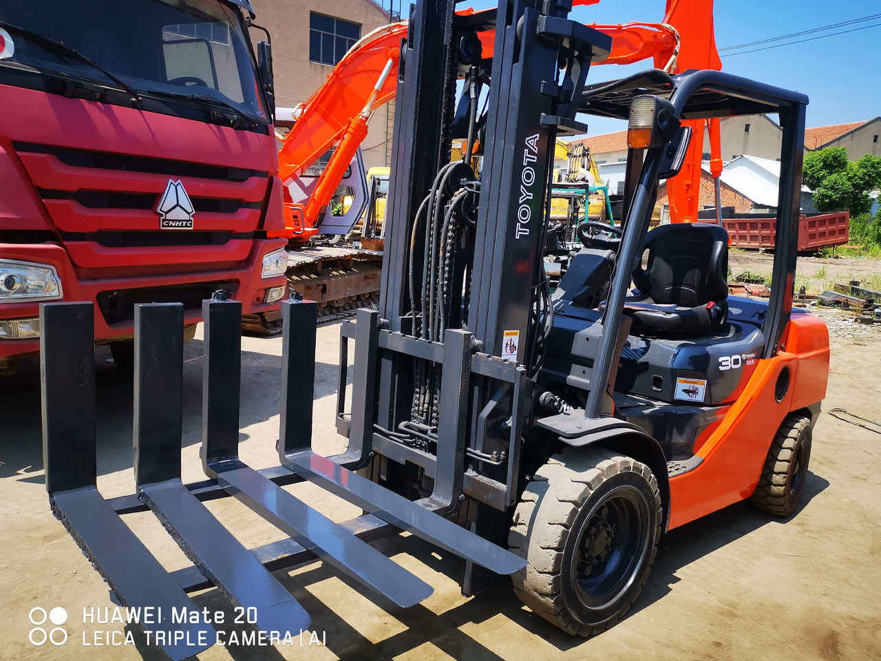 TOYOTA 3-ton - Chariot élévateur diesel: photos 3 TOYOTA 3-ton - Chariot élévateur diesel: photos 3