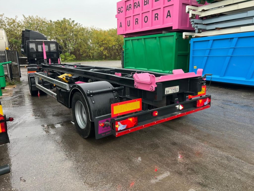 ATLAS RIMORCHIO ATLAS SCARRABILE - Remorque ampliroll/ Multibenne: photos 5 ATLAS RIMORCHIO ATLAS SCARRABILE - Remorque ampliroll/ Multibenne: photos 5