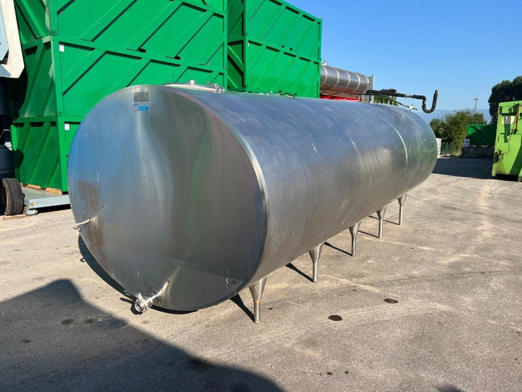 CISTERNA USATA IN ACCIAIO INOX COIBENTATA - Conteneur citerne: photos 4 CISTERNA USATA IN ACCIAIO INOX COIBENTATA - Conteneur citerne: photos 4