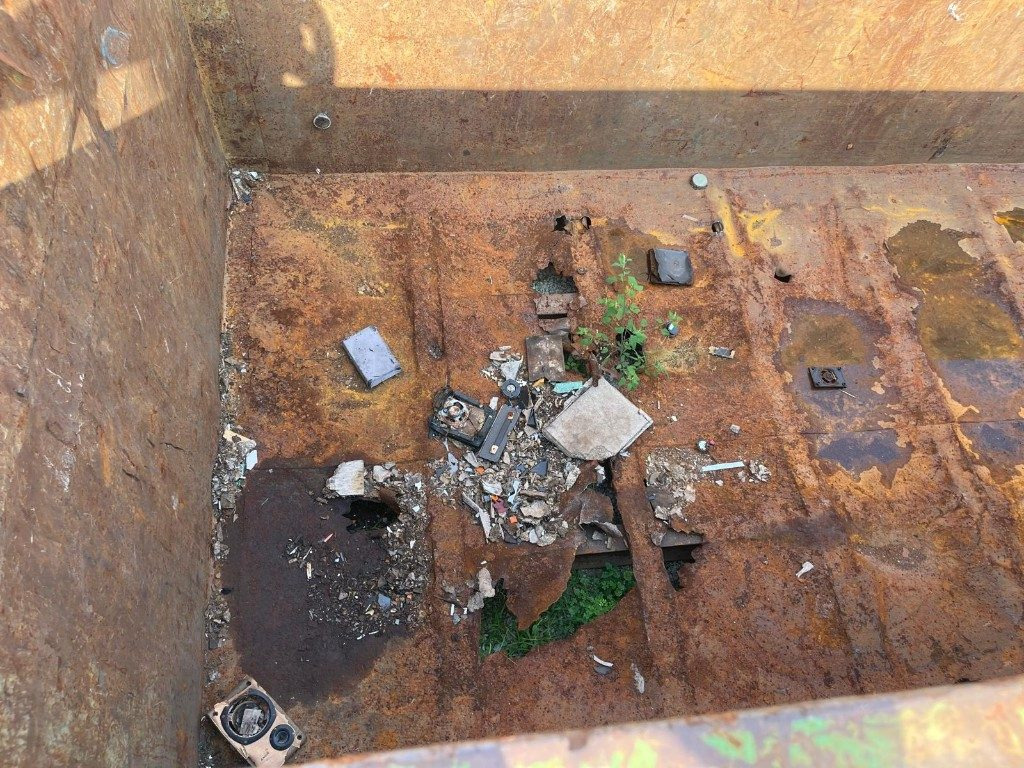 CONTAINER SCARRABILE USATO A CIELO APERTO - Benne ampliroll: photos 5 CONTAINER SCARRABILE USATO A CIELO APERTO - Benne ampliroll: photos 5