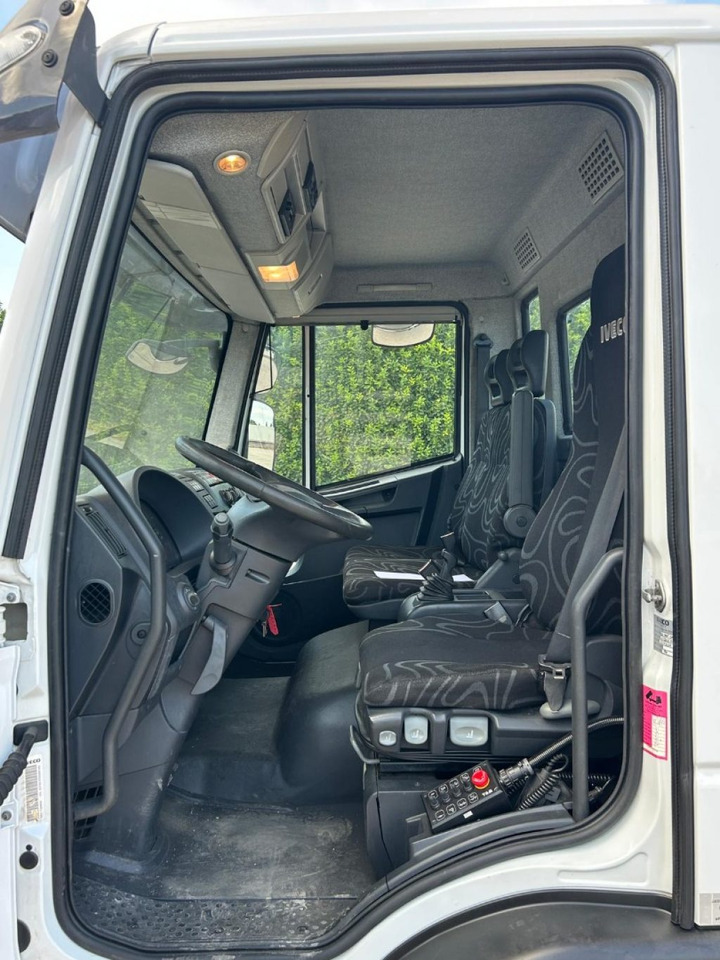 Camion ampliroll IVECO 120EL22 CON SCARRABILE NUOVO: photos 8