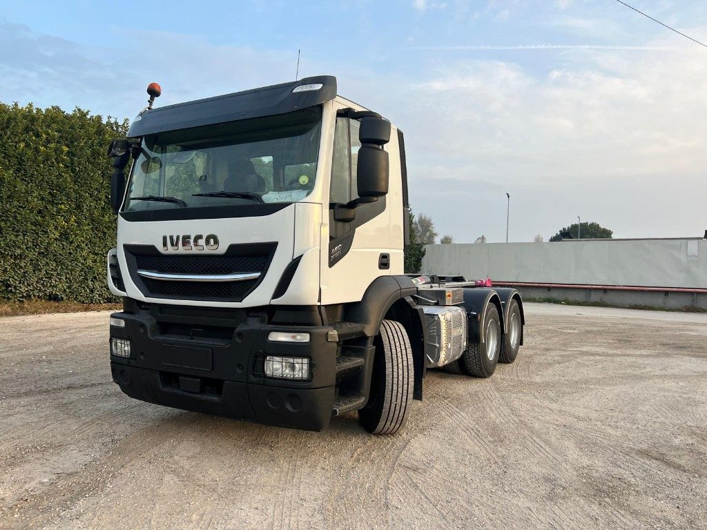IVECO STRALIS 460 X-WAY SCARRABILE 6X4 - Camion ampliroll: photos 2 IVECO STRALIS 460 X-WAY SCARRABILE 6X4 - Camion ampliroll: photos 2
