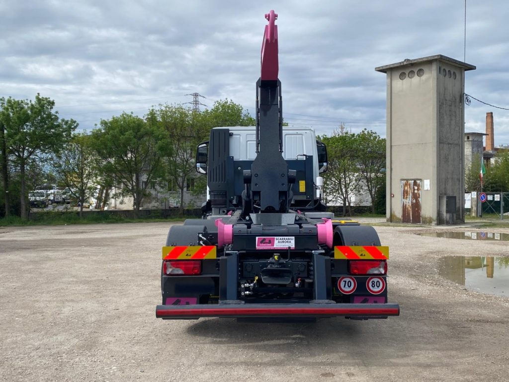 IVECO X-WAY AD280X48Y NUOVO SCARRABILE PASSO 3120 - Camion ampliroll: photos 3 IVECO X-WAY AD280X48Y NUOVO SCARRABILE PASSO 3120 - Camion ampliroll: photos 3