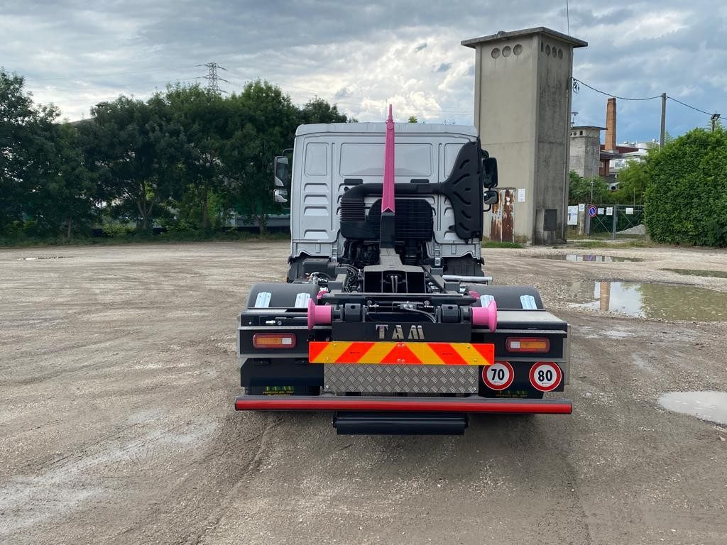 MAN TGM 12.220 - Camion ampliroll: photos 4 MAN TGM 12.220 - Camion ampliroll: photos 4