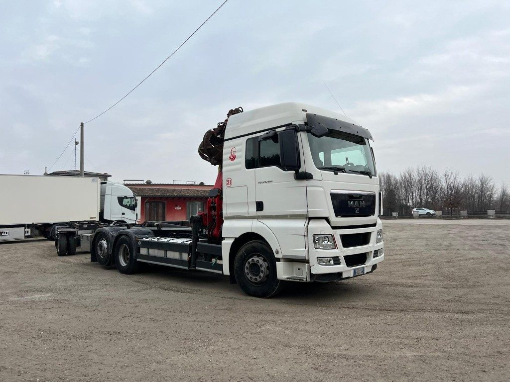 Camion ampliroll, Camion grue MAN TGX 26.480 SCARRABILE CON GRU: photos 9 Camion ampliroll, Camion grue MAN TGX 26.480 SCARRABILE CON GRU: photos 9