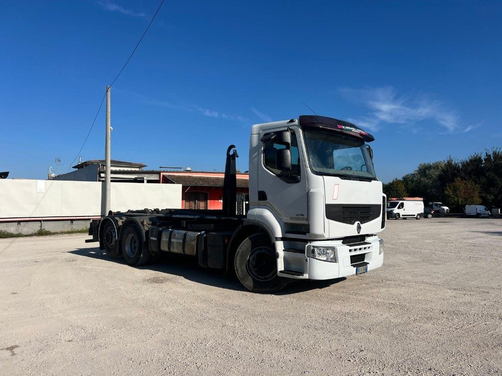 RENAULT PREMIUM 450 SCARRABILE FULL PNEUMATICO - Camion ampliroll: photos 3 RENAULT PREMIUM 450 SCARRABILE FULL PNEUMATICO - Camion ampliroll: photos 3