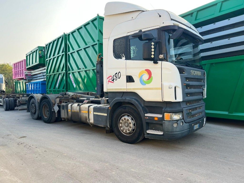 SCANIA R480 USATO SCARRABILE 6X2 - Camion ampliroll: photos 2 SCANIA R480 USATO SCARRABILE 6X2 - Camion ampliroll: photos 2