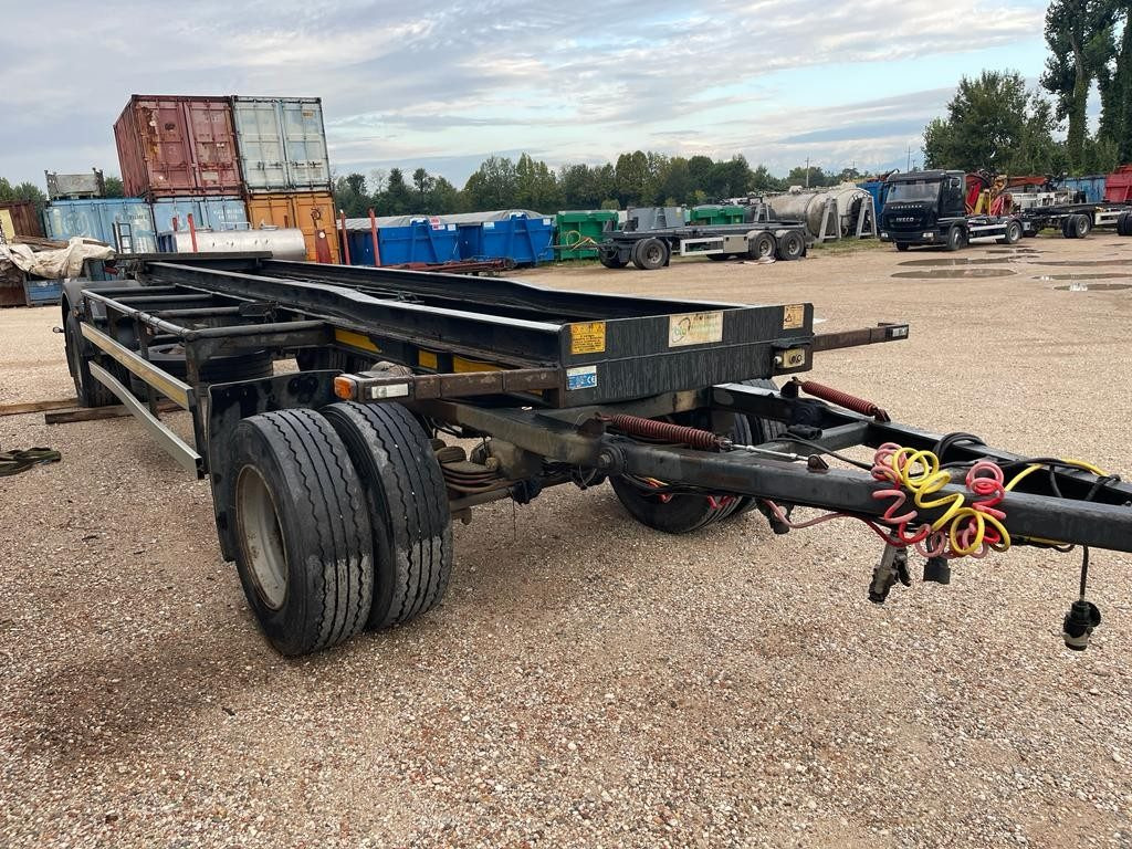 ZORZI RIMORCHIO ZORZI 20R070 SCARRABILE BALESTRATO - Remorque ampliroll/ Multibenne: photos 5 ZORZI RIMORCHIO ZORZI 20R070 SCARRABILE BALESTRATO - Remorque ampliroll/ Multibenne: photos 5