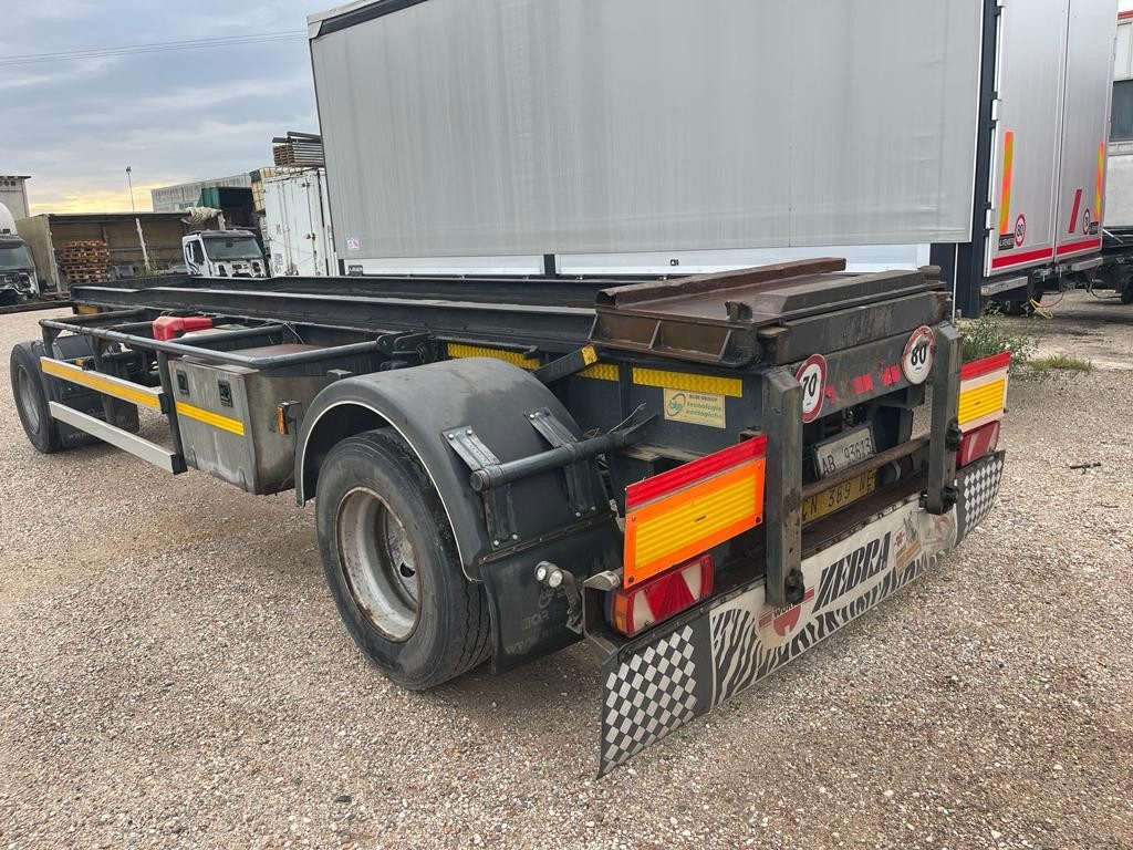 ZORZI RIMORCHIO ZORZI 20R070 SCARRABILE BALESTRATO - Remorque ampliroll/ Multibenne: photos 2 ZORZI RIMORCHIO ZORZI 20R070 SCARRABILE BALESTRATO - Remorque ampliroll/ Multibenne: photos 2