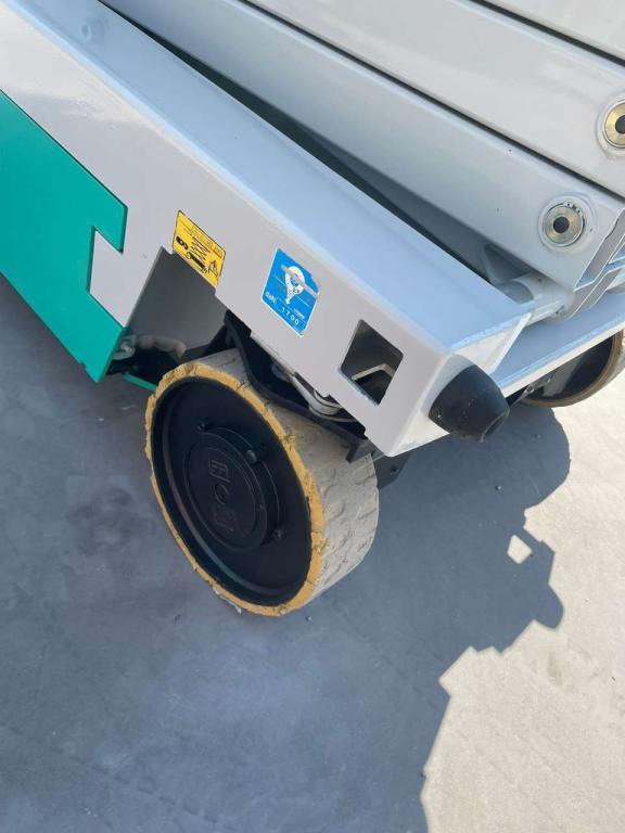 Imer IM12122 - Nacelle ciseaux: photos 5 Imer IM12122 - Nacelle ciseaux: photos 5