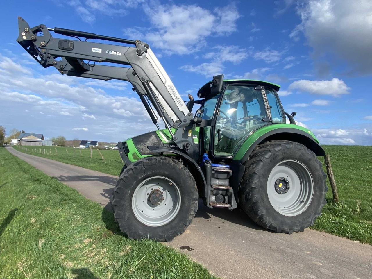 Deutz-Fahr 6150.4 Agrotron TTV - Tracteur agricole: photos 2 Deutz-Fahr 6150.4 Agrotron TTV - Tracteur agricole: photos 2