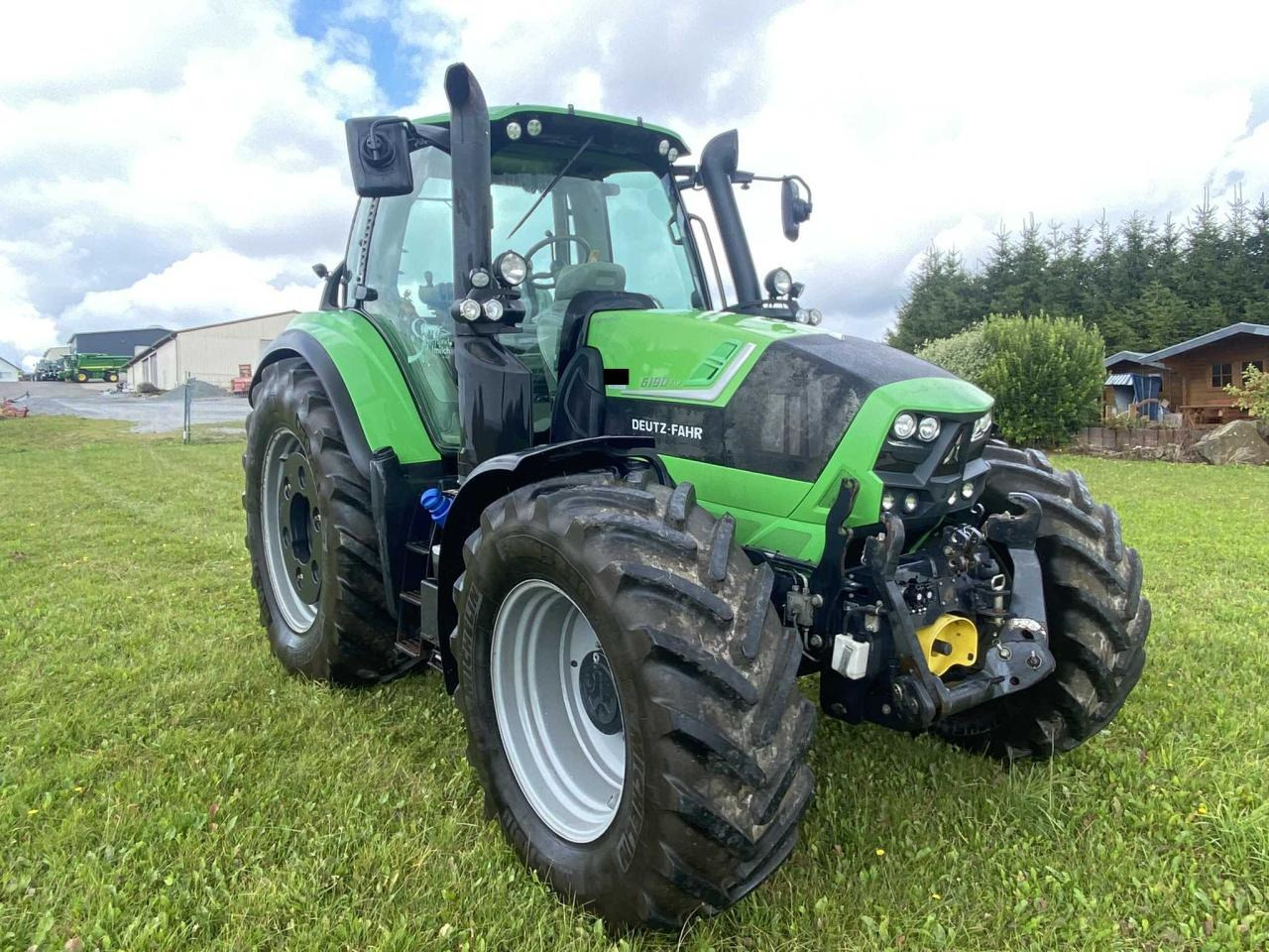 Deutz-Fahr 6190 Agrotron TTV - Tracteur agricole: photos 4 Deutz-Fahr 6190 Agrotron TTV - Tracteur agricole: photos 4