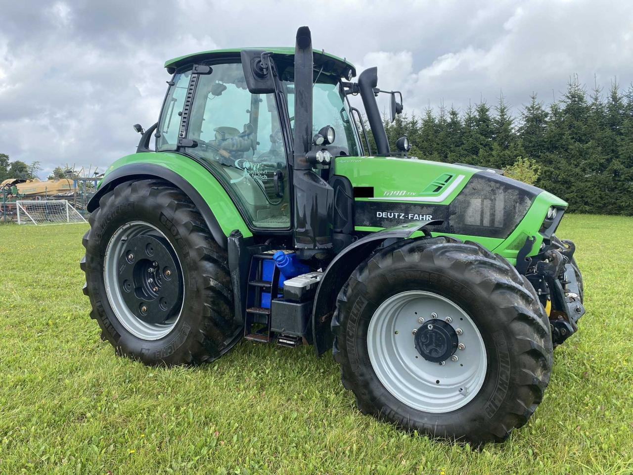 Deutz-Fahr 6190 Agrotron TTV - Tracteur agricole: photos 2 Deutz-Fahr 6190 Agrotron TTV - Tracteur agricole: photos 2