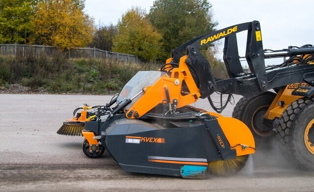 KVexRQ 280 - Brosse pour Véhicule de voirie/ Spécial: photos 3 KVexRQ 280 - Brosse pour Véhicule de voirie/ Spécial: photos 3