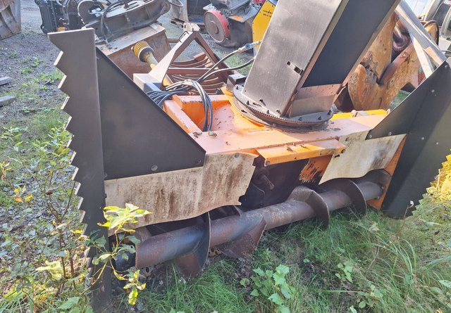 WestbjörnS2450 - Souffleuse à neige: photos 4 WestbjörnS2450 - Souffleuse à neige: photos 4