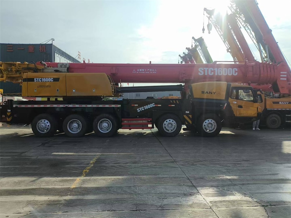 SANY STC1000 100Ton STC1300 130Ton Used Truck Crane - Grue mobile: photos 4 SANY STC1000 100Ton STC1300 130Ton Used Truck Crane - Grue mobile: photos 4
