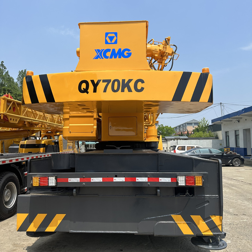 XCMG 70 ton QY70KC XCT75 QY75K QY70KS truck crane - Grue mobile: photos 4 XCMG 70 ton QY70KC XCT75 QY75K QY70KS truck crane - Grue mobile: photos 4