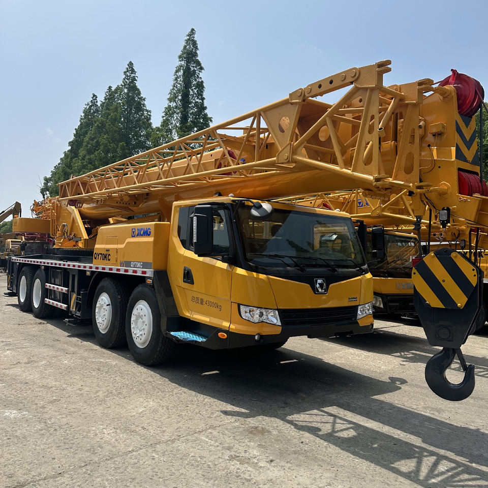 XCMG 70 ton QY70KC XCT75 QY75K QY70KS truck crane - Grue mobile: photos 5 XCMG 70 ton QY70KC XCT75 QY75K QY70KS truck crane - Grue mobile: photos 5