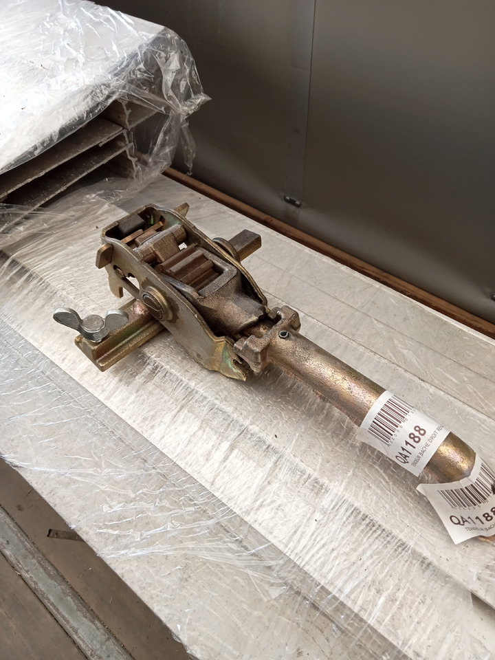 Trouillet TENDEUR BACHE DROIT + GAUCHE REHAUSSABLE - Pièces de rechange: photos 1 Trouillet TENDEUR BACHE DROIT + GAUCHE REHAUSSABLE - Pièces de rechange: photos 1