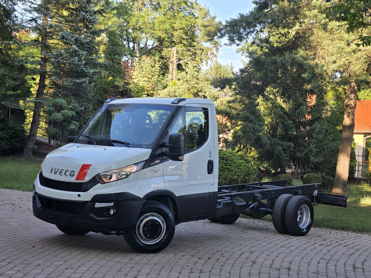 Iveco Daily 72c-17 Rama Pod Zabudowę Klima ! 3.0 HPI ! 170 Hp * Super Stan ! - Fourgonnette: photos 1 Iveco Daily 72c-17 Rama Pod Zabudowę Klima ! 3.0 HPI ! 170 Hp * Super Stan ! - Fourgonnette: photos 1